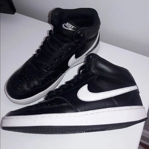 Nike Court Mid Vision Sneakers